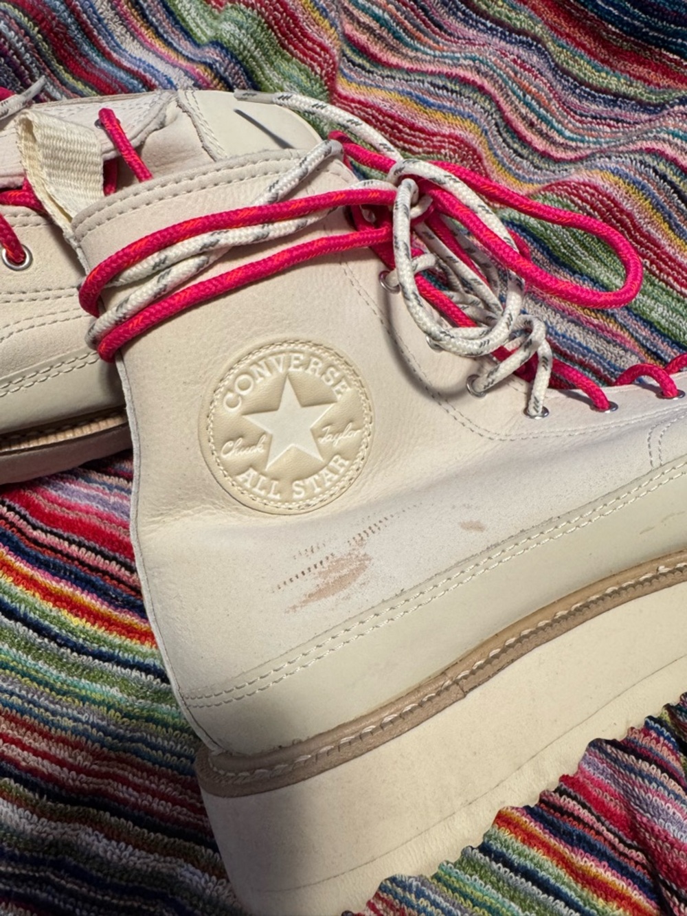 Converse Women's White and Pink High-Top Boots - Picture 9 of 10